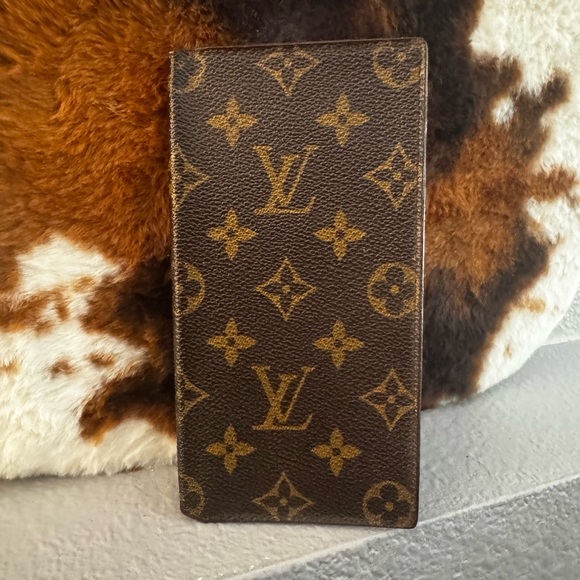 Louis Vuitton Handbags - LOUIS VUITTON 
Monogram Porte Valeurs Checkbook Wallet